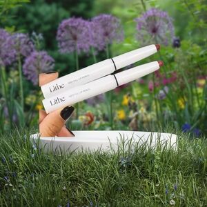 Lithe Beauty Soft Fill Lip Pencils In Dusk & Scarlett NIB